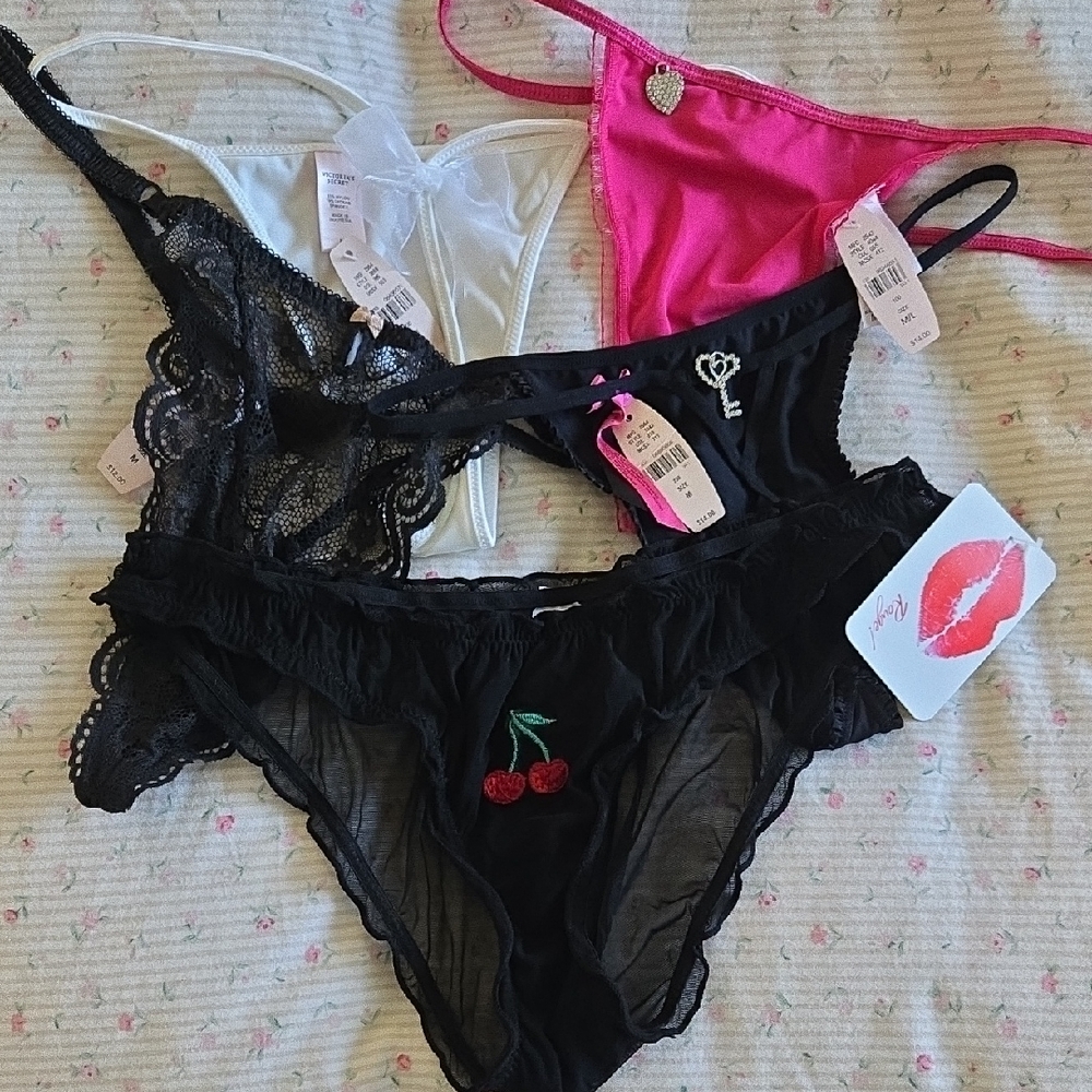 NEW WITH TAGS Lot Of 5 Sexy Panty, Victorias Secret
